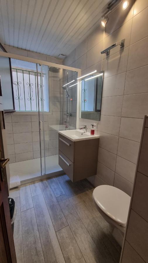 Appartement Calme Centre Ville A 80M Des Halles Нарбон Екстериор снимка